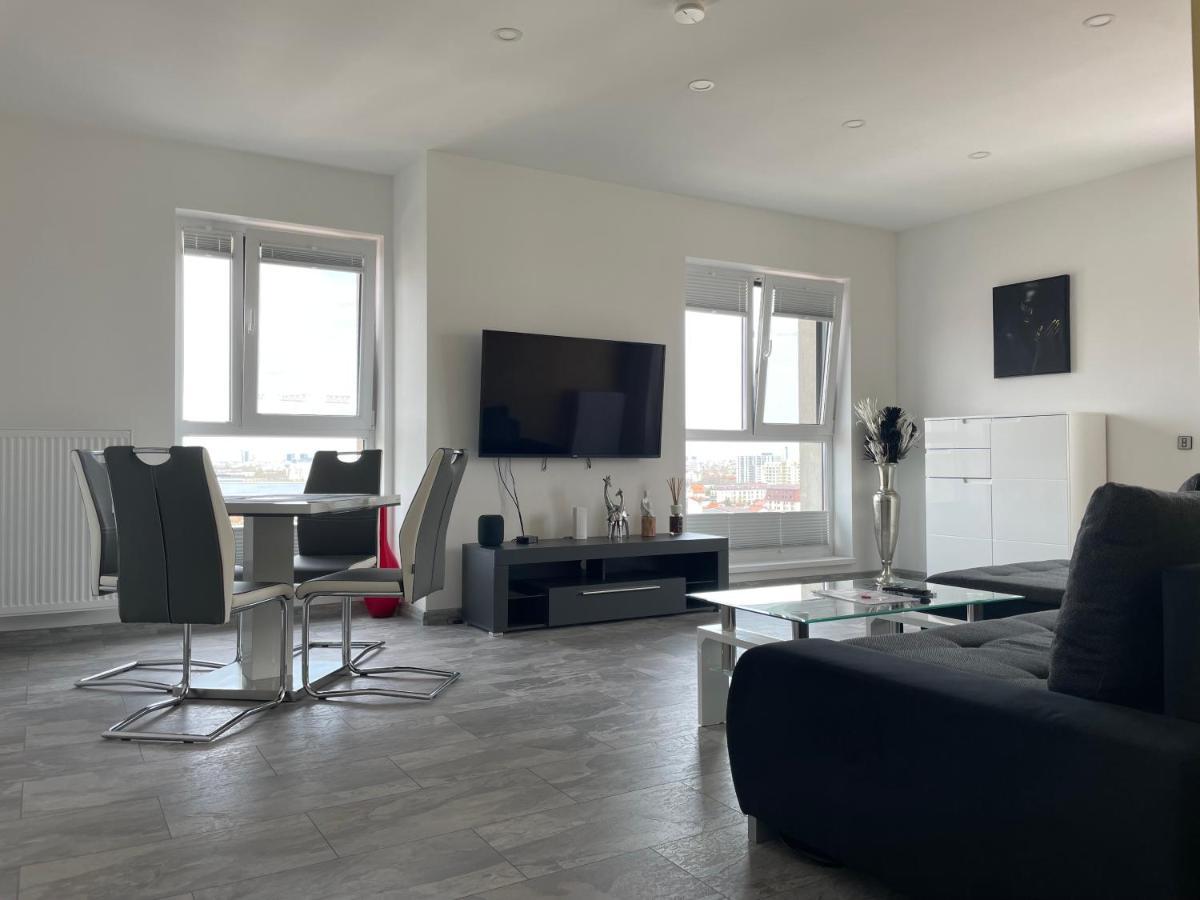 Lakeview 2 Room Penthouse Rooftop Terrace W15 Bucureşti Exterior foto